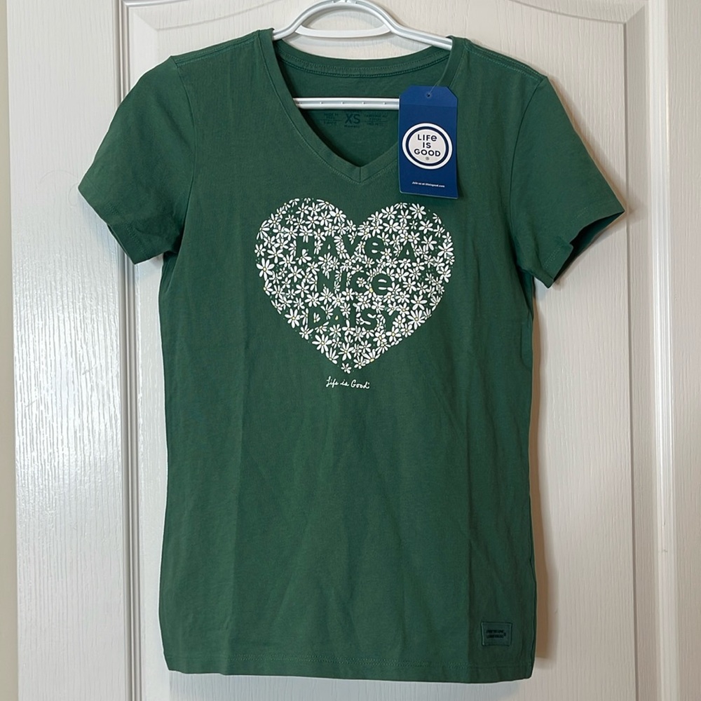 Life is Good Crusher Vee Short Sleeve T-Shirt Spruce Green XS